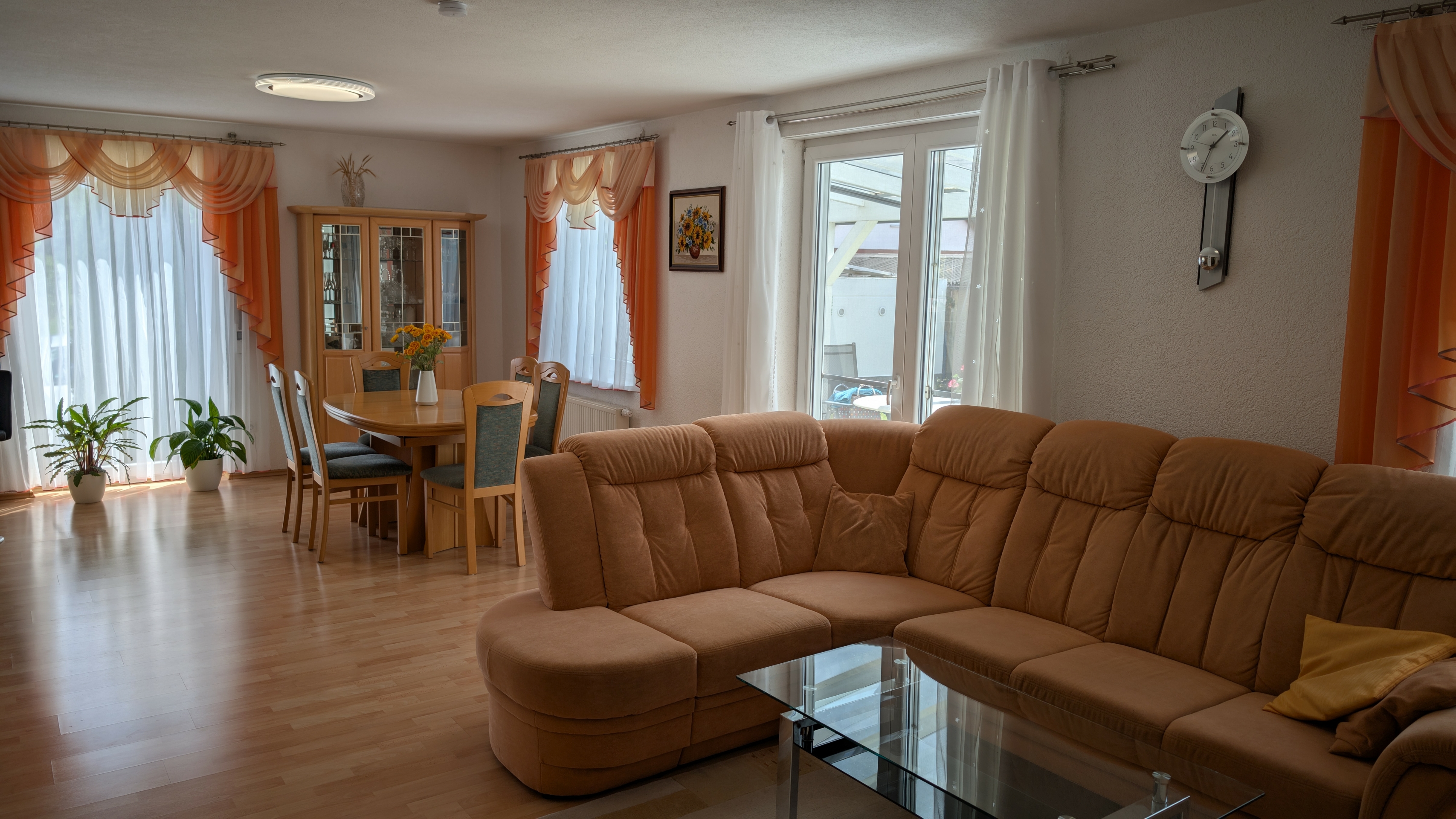 EG Wohnzimmer-Essbereich